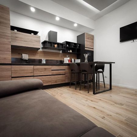 L Arche Comfort & Relax Brown Home Di Via Varesina Milano Ngoại thất bức ảnh