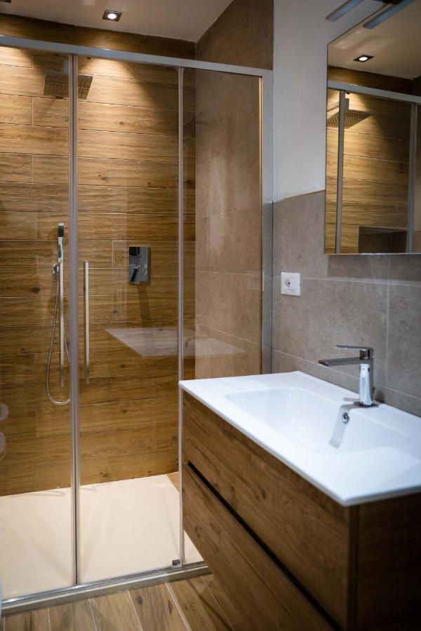 L Arche Comfort & Relax Brown Home Di Via Varesina Milano Ngoại thất bức ảnh