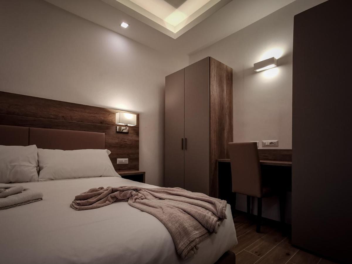L Arche Comfort & Relax Brown Home Di Via Varesina Milano Ngoại thất bức ảnh